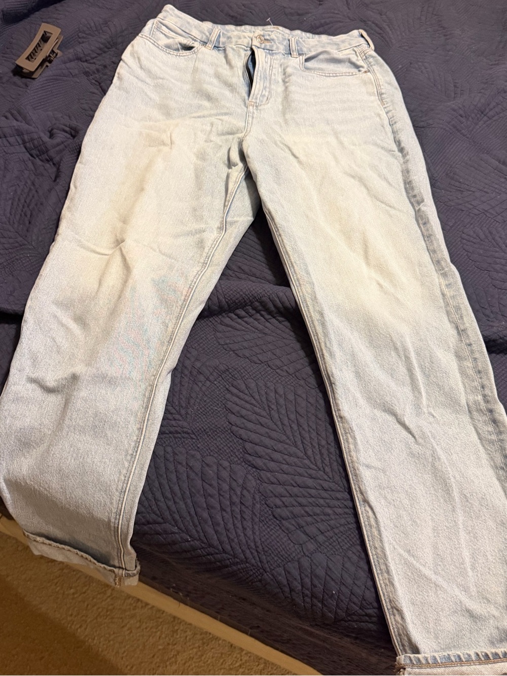American Eagle Outfitters High Rise Mom Jeans